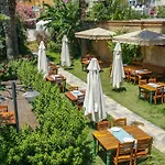 Hotel La Brezza &