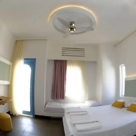 La Brezza & ホテル アキアーラ