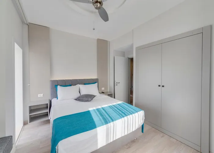 La Brezza & Akyarlar