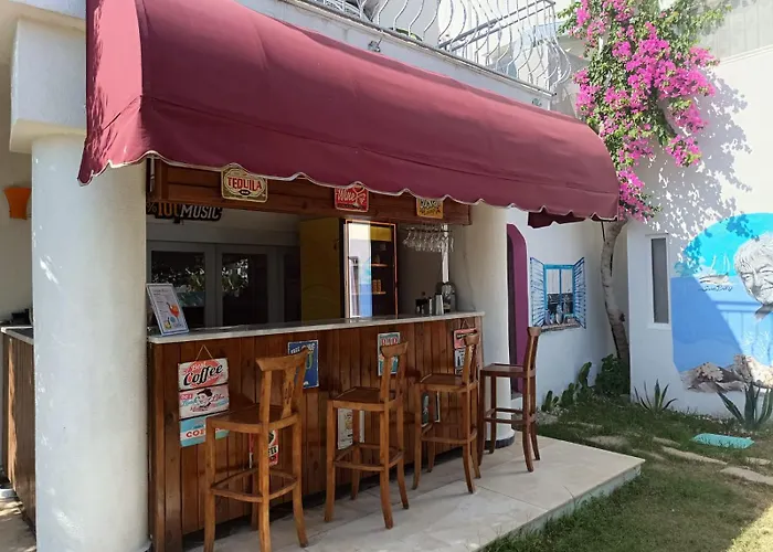 لا بريزا سويت 3* أكيارلار