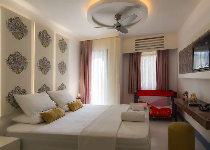 La Brezza & 3* Akyarlar