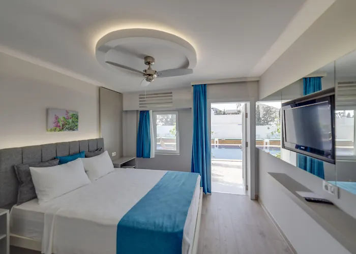 La Brezza & 3* Akyarlar