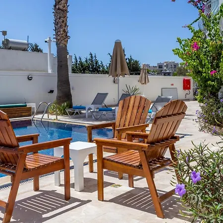 酒店 拉贝乐加套房酒店 3*