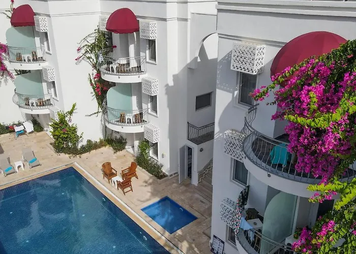 La Brezza & 3* アキアーラ