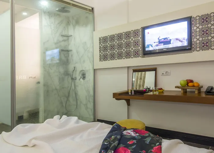 Hotel La Brezza & Akyarlar