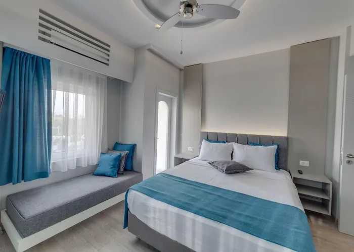 La Brezza & アキアーラ