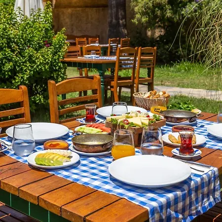 La Brezza & 3* Akyarlar